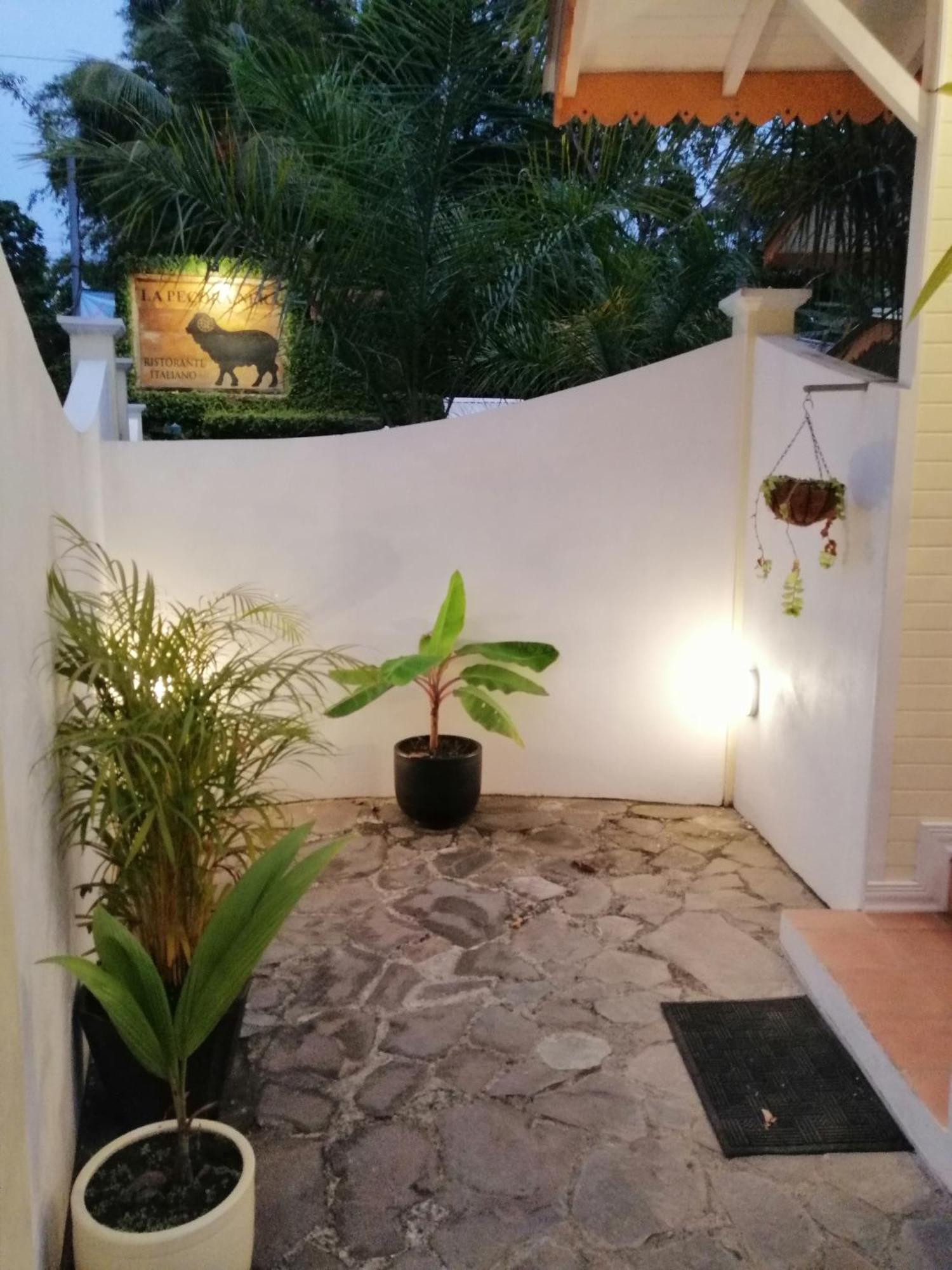 Вилла Casa Modi Puerto Viejo de Talamanca Экстерьер фото
